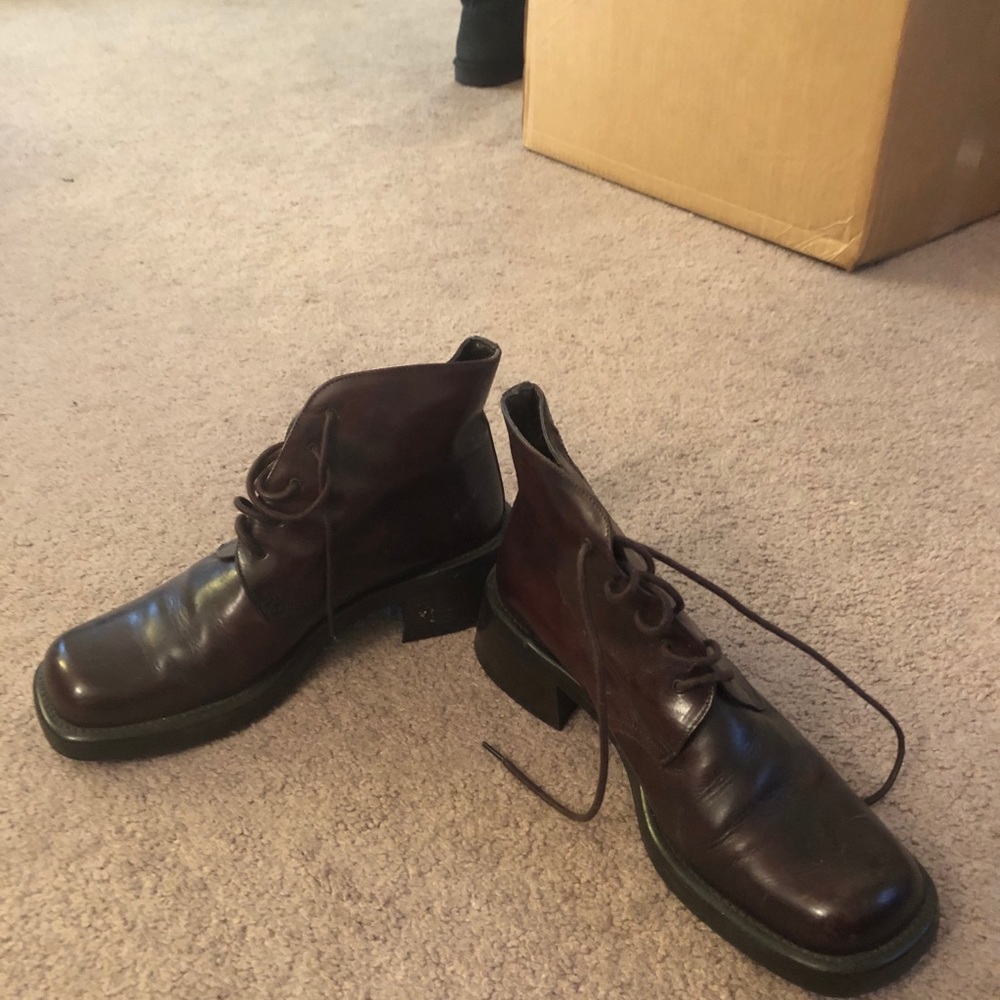 Joan and David boots